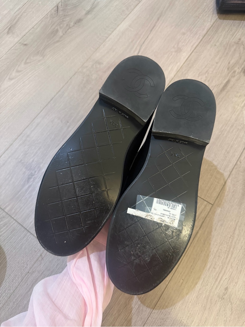CHANEL Black TURNLOCK Leather Loafers with Gold CC Hardware BRAND NEW! - Picture 4 of 4